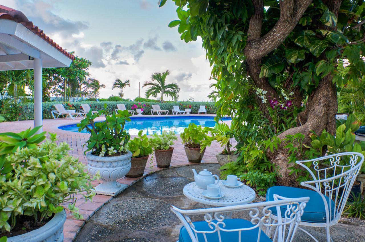 Sunspot Villa Runaway Bay Bagian luar foto