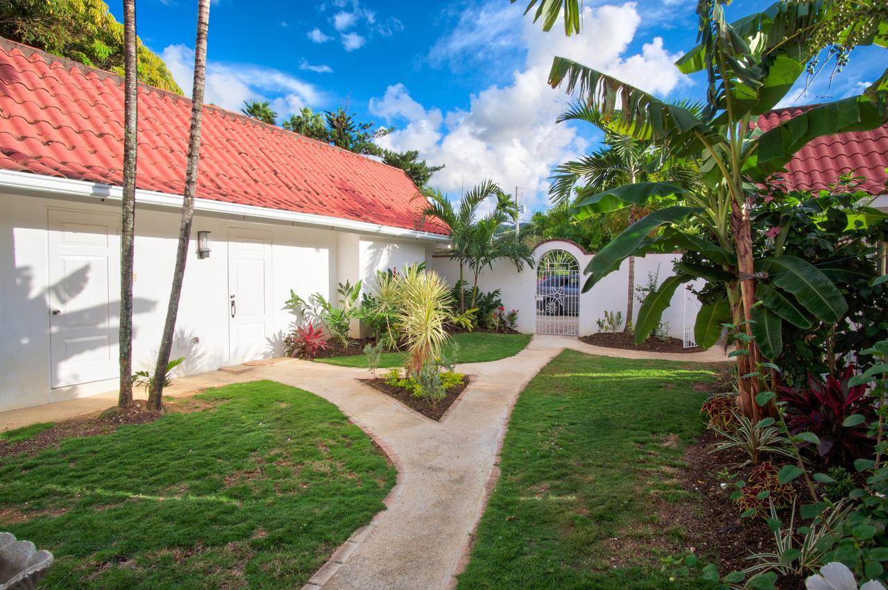 Sunspot Villa Runaway Bay Bagian luar foto