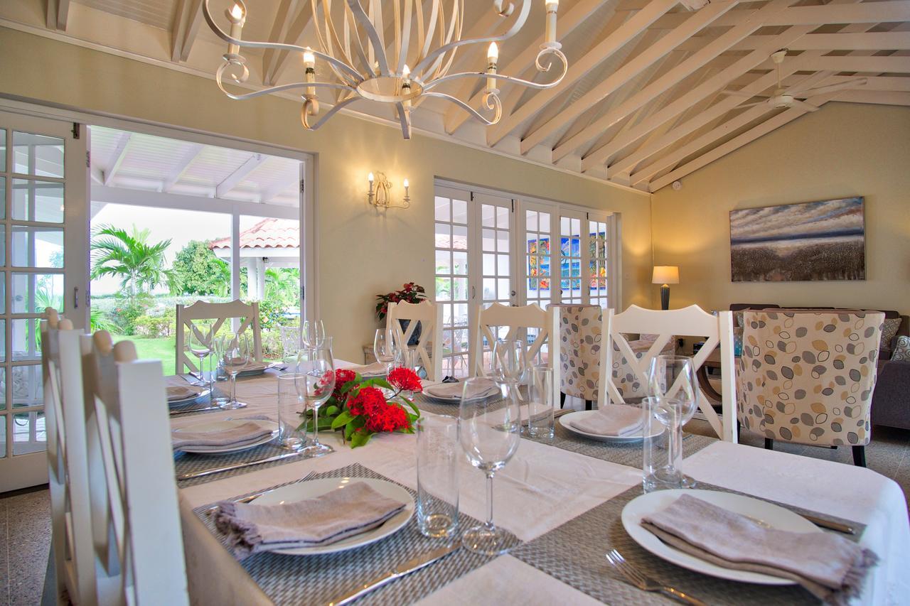 Sunspot Villa Runaway Bay Bagian luar foto